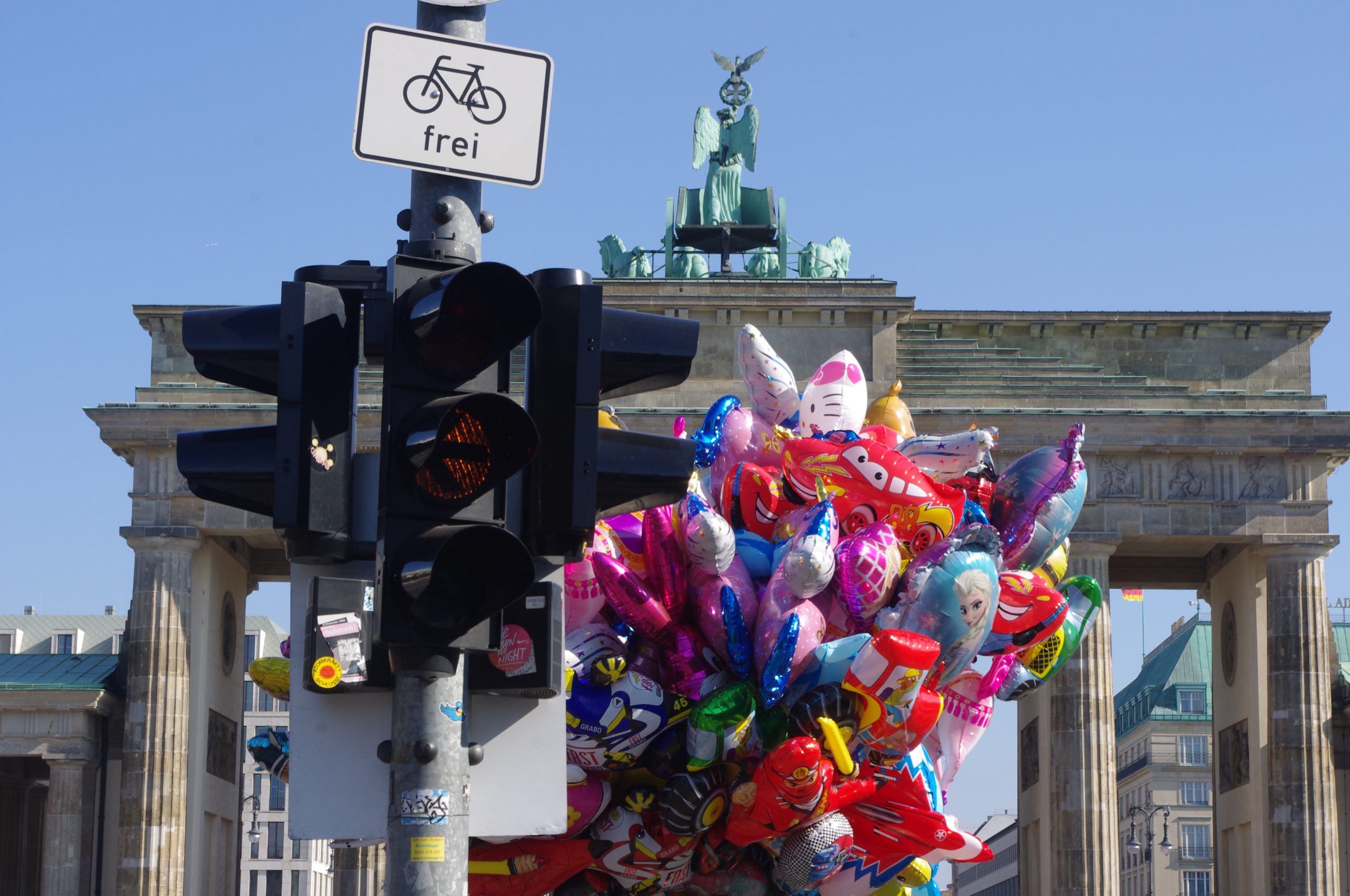 Vado a Berlino, a portare la giacca a Daniele